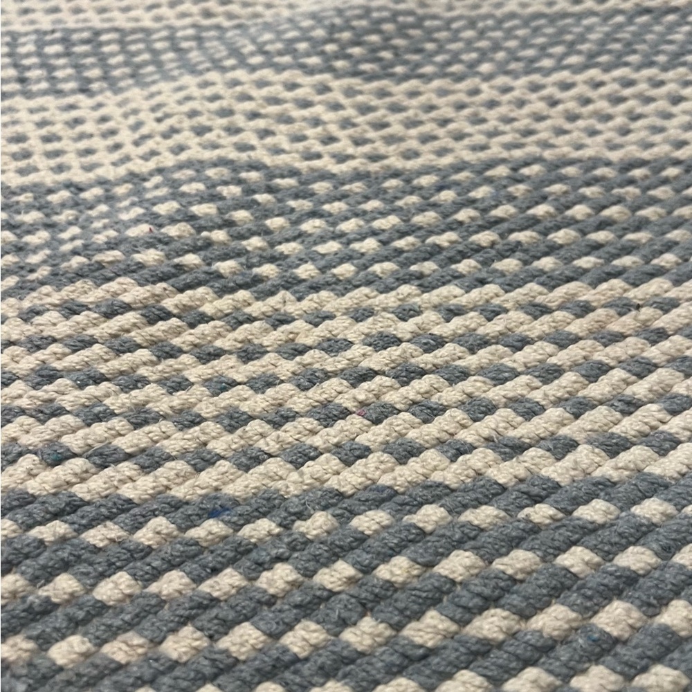 30 x 48 Striped Gray and Cream Accent Rug - Picture 3 of 4